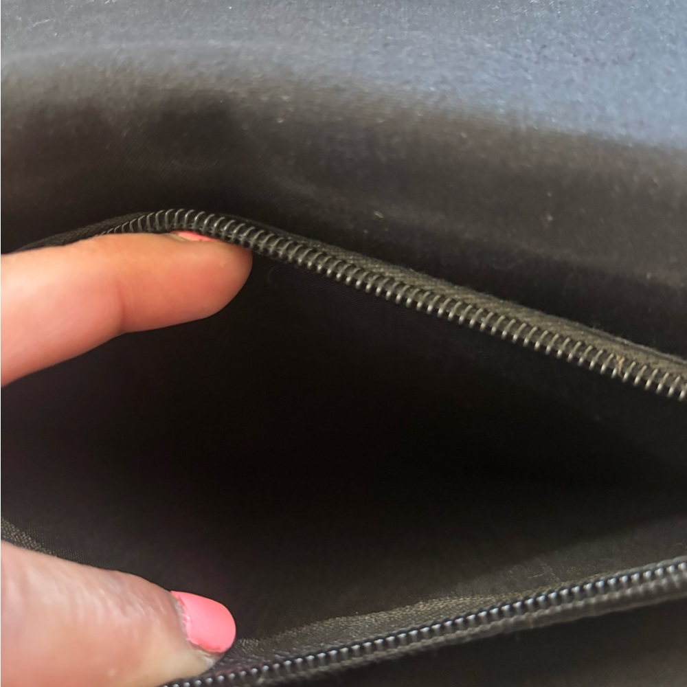 ( Bolongaro Trevor ) black pebble
Leather shoulder bag - Picture 13 of 14